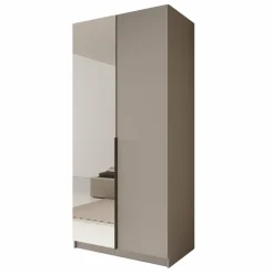 Bruno^Meubella Outlet