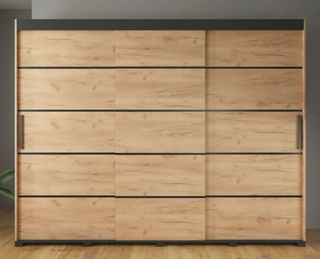 Crown^Meubella Discount