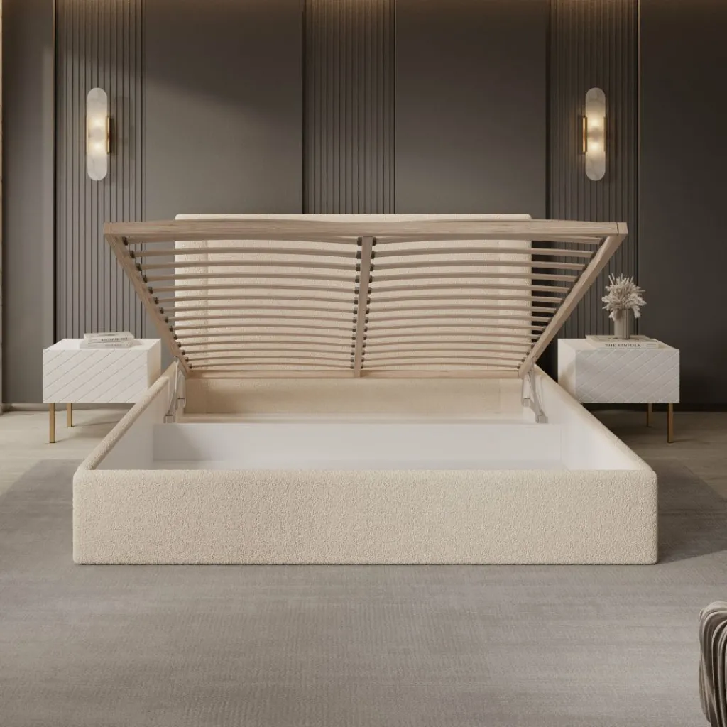 Dejada^Meubella Clearance