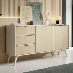 Essence^Meubella New