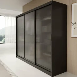 Fessaro^Meubella Hot