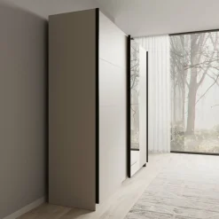 Isandro^Meubella Online