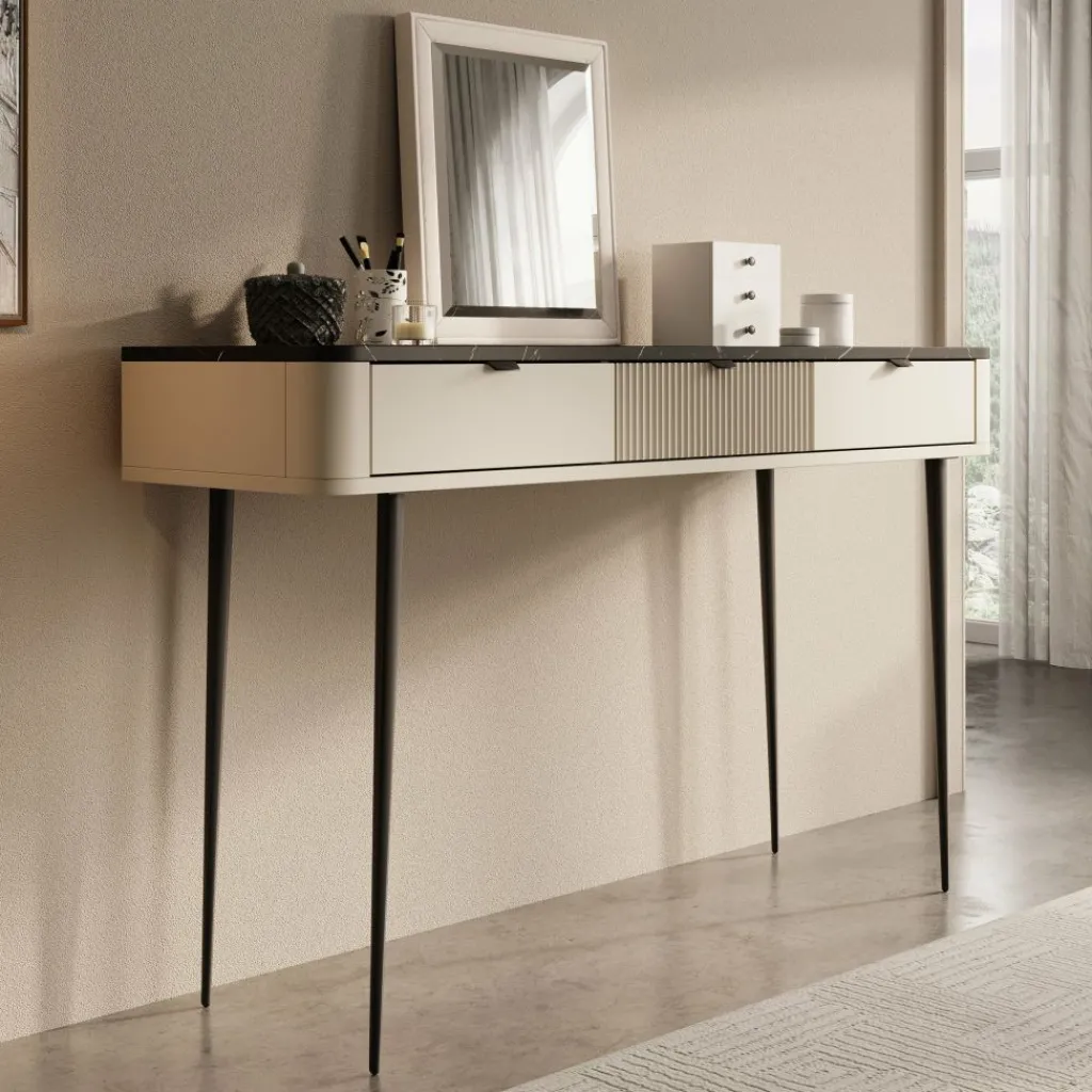 Mace^Meubella Outlet