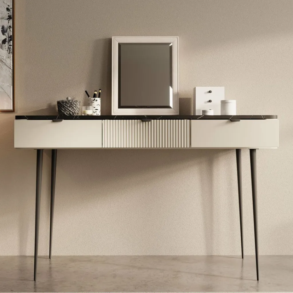 Mace^Meubella Outlet