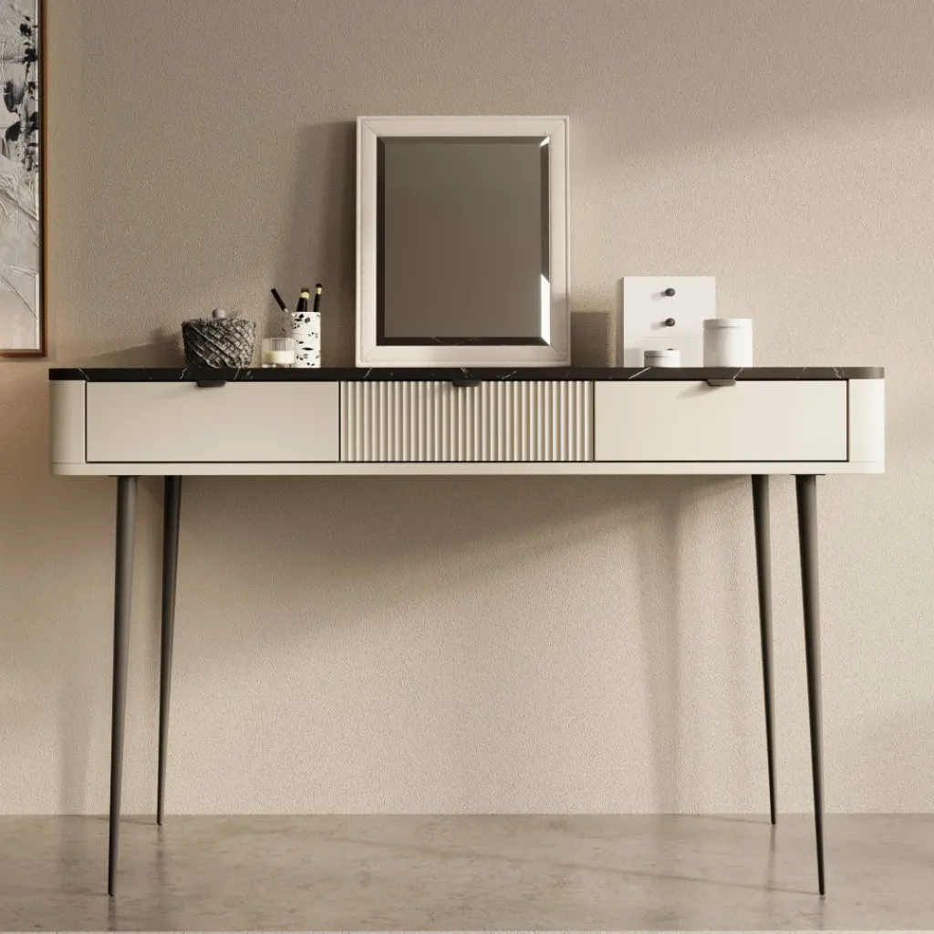 Mace^Meubella Outlet