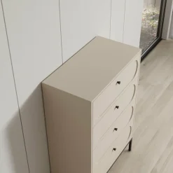 Montserrat^Meubella Hot