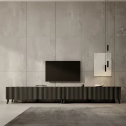 Pepinos 2^Meubella Hot