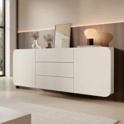 Renalto^Meubella Hot