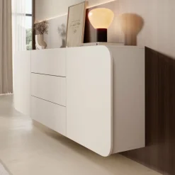 Renalto^Meubella Hot