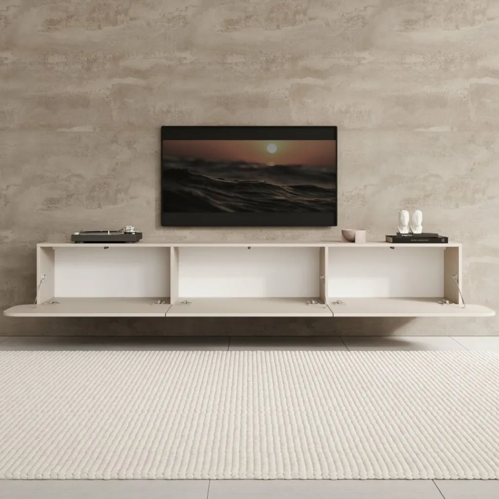 Renalto^Meubella Clearance