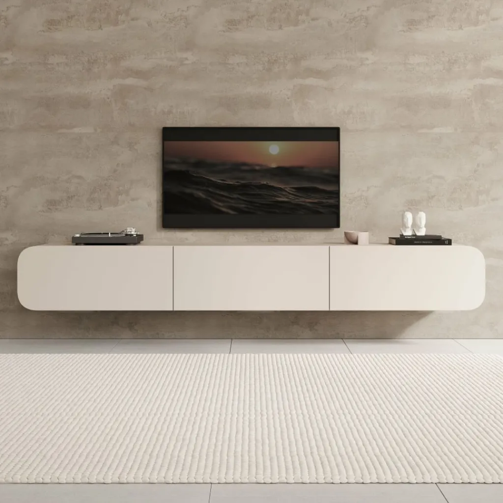 Renalto^Meubella Clearance