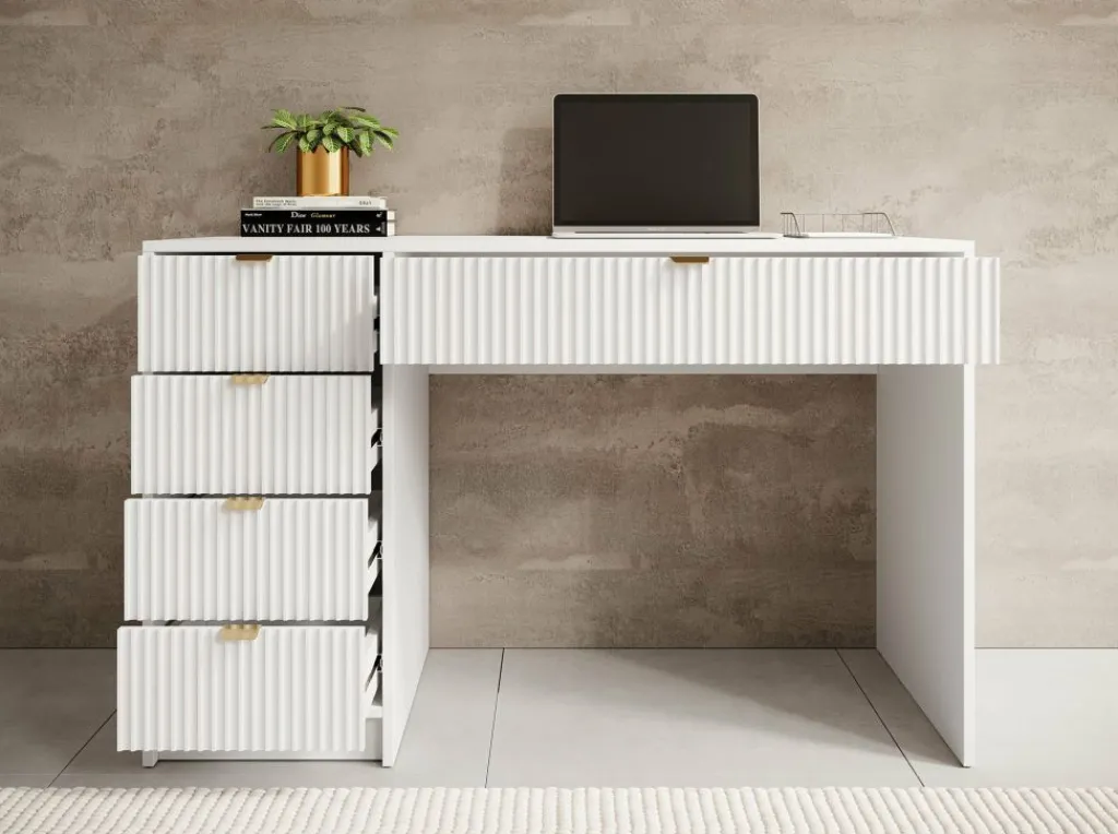 Tavares^Meubella New