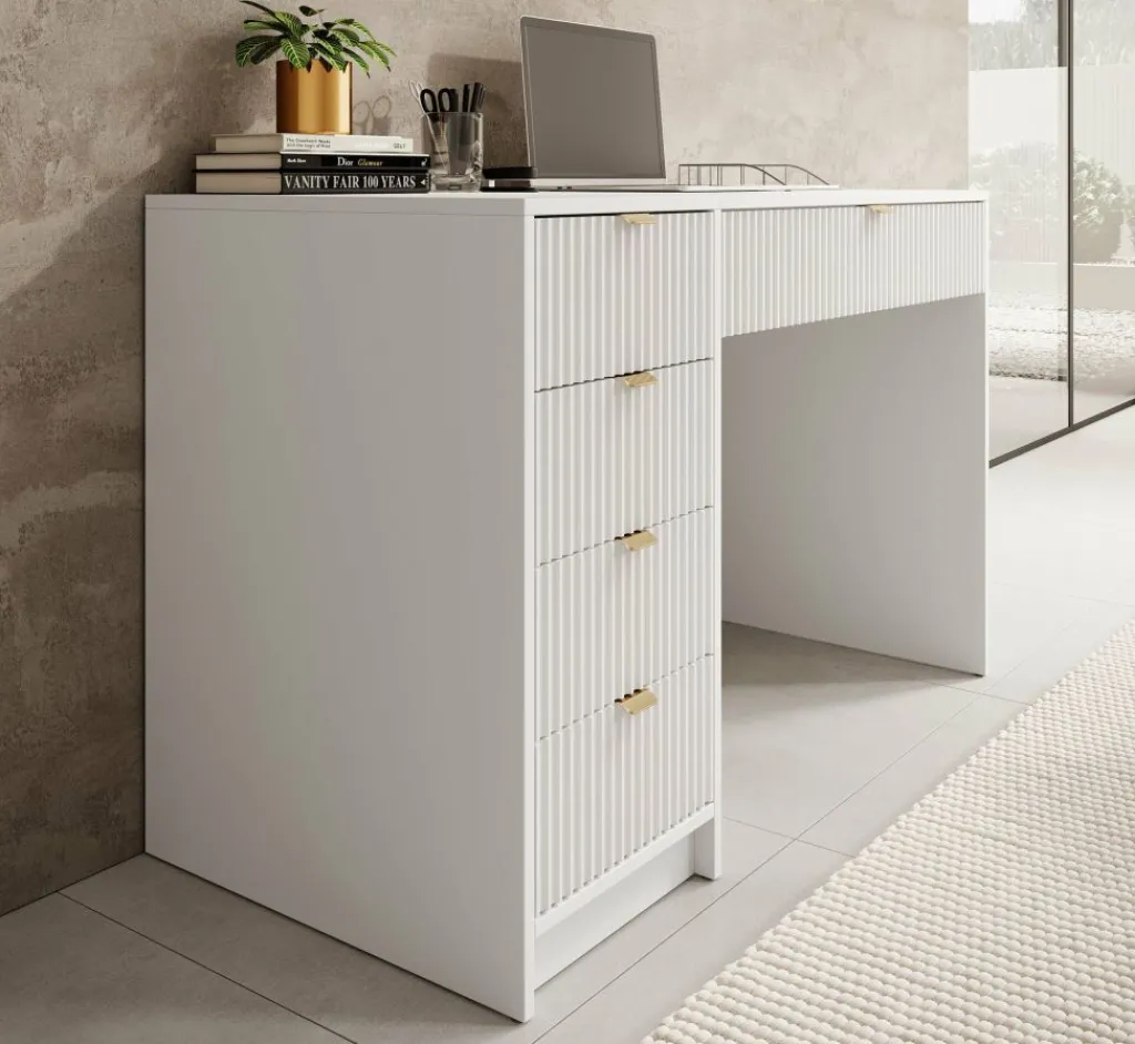 Tavares^Meubella New