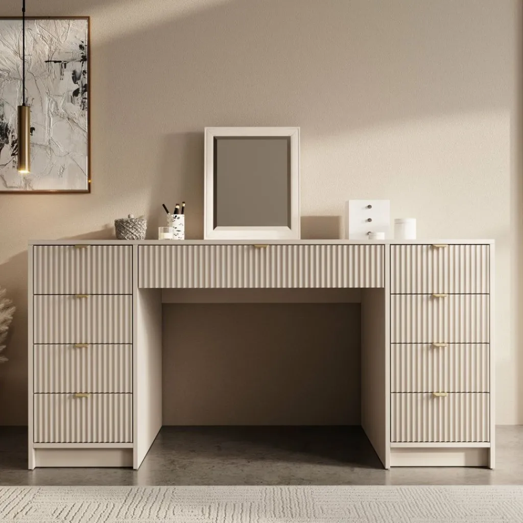 Tavares 2^Meubella Clearance